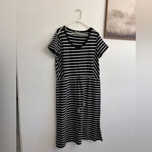 Talbots XL Black and White Maxi Dress UPF 50 Vacation